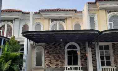 Rumah 2 lantai 6x17 102m 4KT Cluster La Seine JGC Jakarta Garden City