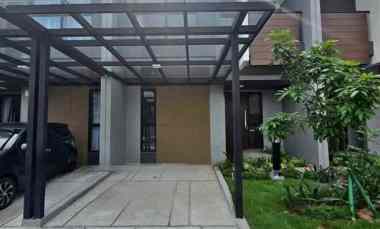 Rumah Premium Hadap Selatan di Cluster Magenta Summarecon Bekasi