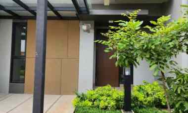 Rumah 2 Lantai Furnished, 1.8M di Cluster Magenta Summarecon Bekasi