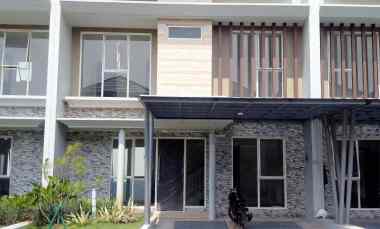 Rumah 2 lantai 8x14 112m Type 4KT Cluster Mississippi JGC Cakung