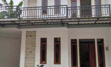 Rumah Mewah Dicluster Pratama Residence Samping Metro Permata