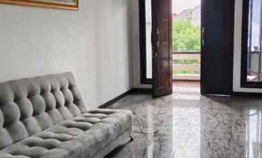 Rumah 2 Lantai Cluster Spring Fiesta Grand Wisata Tambun Bekasi
