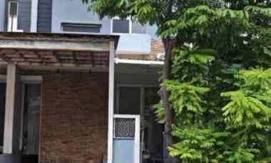 Dijual Cepat Rumah 2 Lantai di Cluster Vasana Harapan Indah, Bekasi