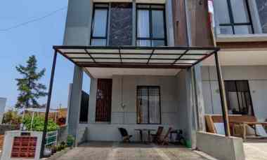Rumah Dijual di CLUSTER VILLA TROPIS DAGO CIKUTRA BANDUNG BIAYA ALL IN