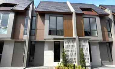 Rumah Dijual di Cluster Viola Summarecon Crown Gading