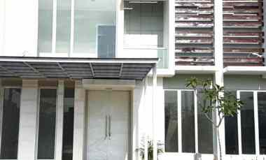 Rumah Dijual di Cluster Yarra JGC Jakarta Garden City
