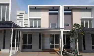 Rumah Dijual di Cluster Yarra JGC Jakarta Garden City