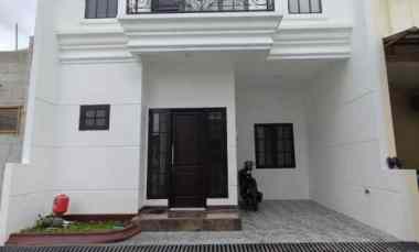 Rumah Baru Classic Modern dalam Cluster di Condet Raya Jaktim