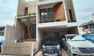 Rumah Cluster Murah 2 Lantai 3 Kamar Tidur Mewah Dijual Condet Jakarta