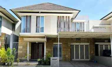 Rumah Crown Hill Royal Residence Siap Huni Bangunan Provest Furnish