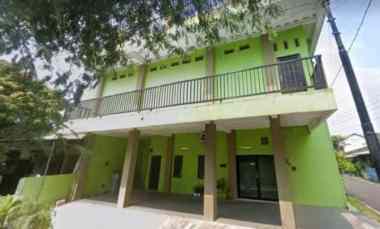 Dijual Rumah dan Ruang Usaha Gedanganak Ungaran