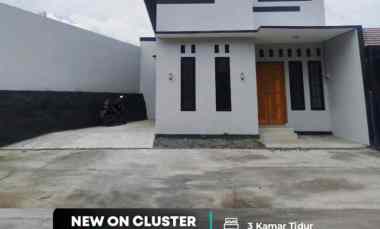 Rumah Baru On Cluster 500 meter dekat jl. Tajem Kampus Unriyo