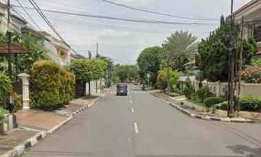 Rumah Dijual di dekat Jln Sunan Drajad Jkt Tim