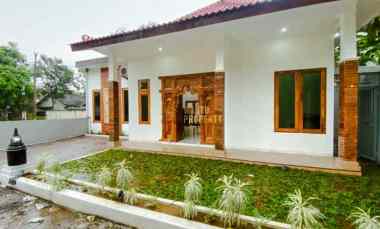 Hunian Nyaman Bernuansa Jawa Modern dekat Candi Borobudur