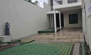 dijual rumah dekat lrt harjamukti dalam komplek