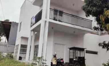 Dijual Murah Rumah 2 Lantai 5 menit Stasiun Bogor dekat Kampus IPB