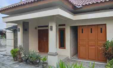 Dijual Rumah Tinggal Siap Huni Dilokasi Strategis dan Bagus