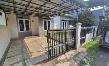 Dijual Rumah Cepat Karena BU, Tanah Luas Dijual Harga NJOP