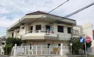 Disewakan Cepat Bangunan Usaha di Dharmahusada 1 Lantai