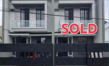 Tinggal 1 Unit Saja, Dharmahusada, Manyar Kertoarjo, dekat Gm, One Gate