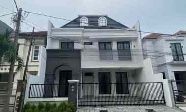 Dharmahusada New Gresa 2 Lantai Type American Classic Nego