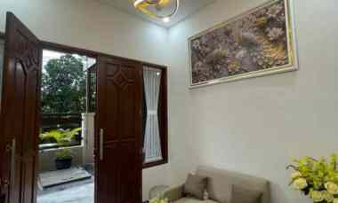 Rumah Dharmahusada Mewah Baru Renovasi Row Jalan Lebar High Ceiling