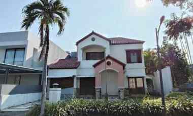 dijual rumah dharmahusada