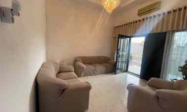 dijual rumah dharmahusada indah