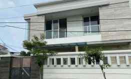 New Modern Minimalis Dharmahusada Indah dekat Manyar, Kertajaya