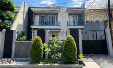 dijual rumah dharmahusada mas