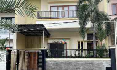 Dijual Rumah Dharmahusada Mas Terawat Siap Huni