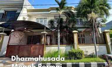 Rumah Dharmahusada Megah Permai STRATEGIS, MEWAH, CLASSIC, Super Teraw