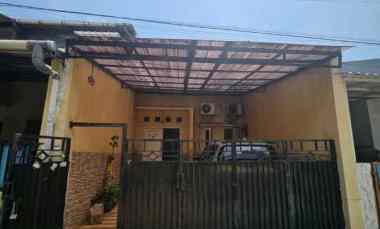 dijual rumah di bcs