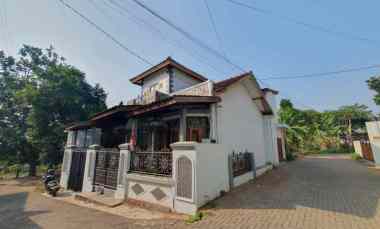 Dijual Rumah di Belakang RS Banyumanik Semarang