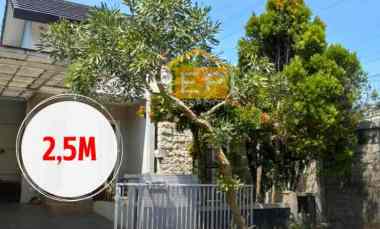 dijual rumah di candi golf semarang