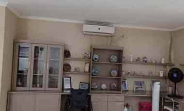 Dijual Rumah di Daerah Taman Modern