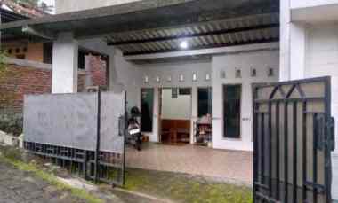 dijual rumah di dewi sartika timur gunungpati semarang