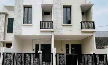 Dijual Rumah di Duren Sawit Jakarta Timur Jakarta