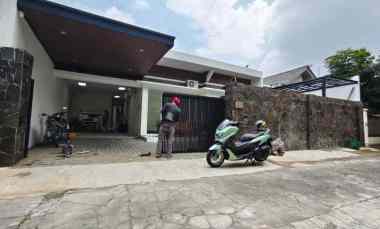 Rumah Dijual di Manahan