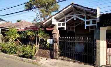 Rumah Dijual di MANYAR INDAH