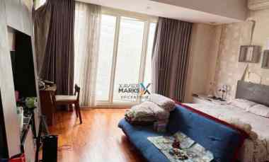 Dijual Rumah di Pakuwon City Villa Royal Super Ciamik