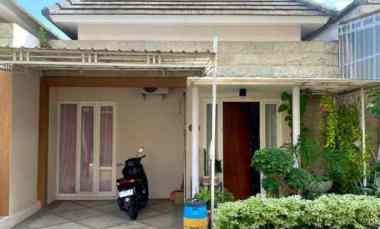 Dijual Rumah di Perum Eagle Hill Tembalang Semarang