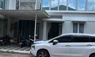 Rumah Dijual di Colomadu