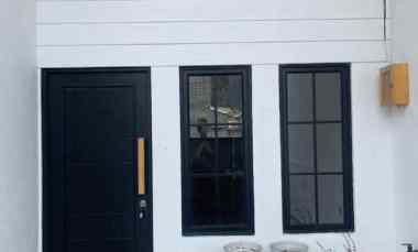 Dijual Rumah di Perumahan Grand Residence City