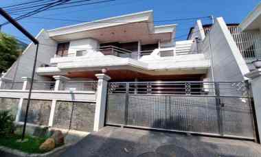Dijual Rumah di Surabaya Barat