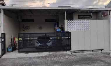 dijual rumah di taman delta mas semarang