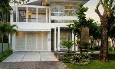 Rumah Hook Siap Huni Lokasi Diamond Hill Citraland Surabaya