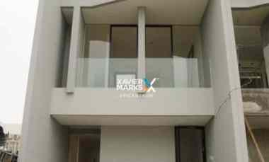 Dijual Rumah Baru Gress di Dian Istana Wiyung dekat Pakuwon