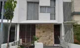 Rumah Full Furnish Dian Istana Harga 1Man dekat Graha Famili, Puncak CBD