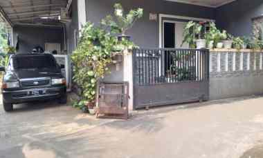 Dijual Rumah Cepat di jl Tipar Halim No 126, Kel Mekar Sari Ciracas